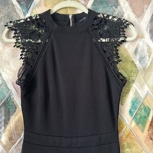 Lace Sleeve Stretch Jumpsuit